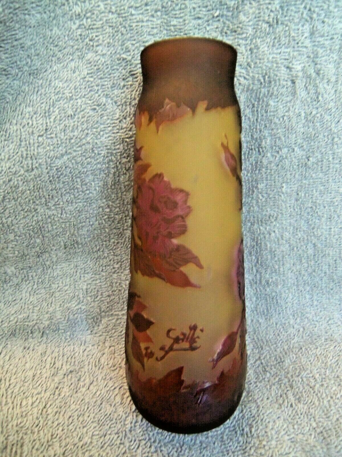 Galle Tip French Art Nouveau Cameo Glass Vase Floral Motif 6 7/8" Tall Signed